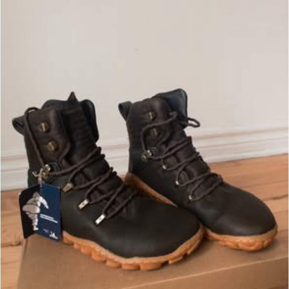 Tracker Forest hiking boots